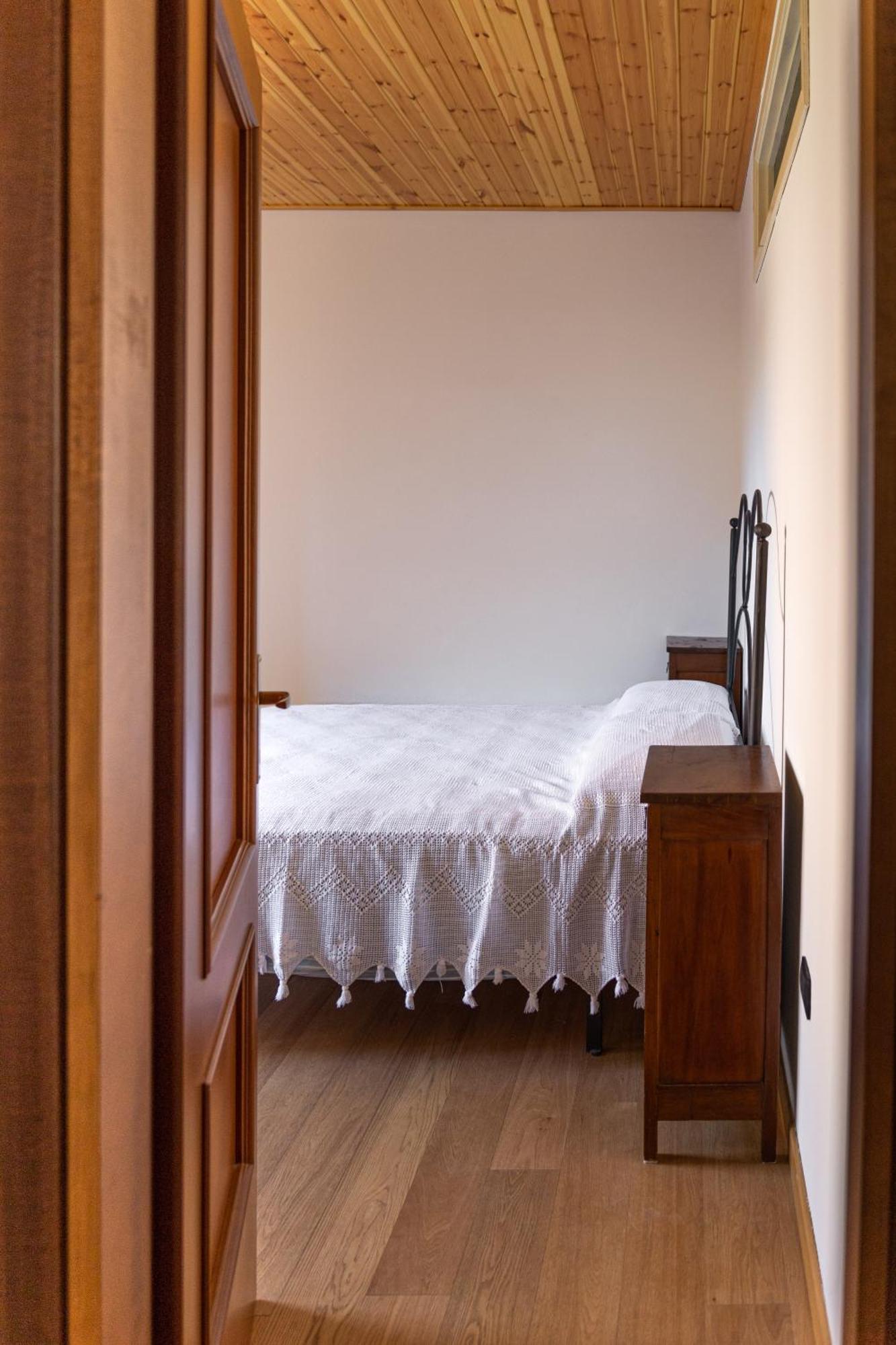 Magico Loft Nel Centro Storico Apartamento Toscolano Maderno Exterior foto